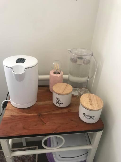Room With Separate Bath In Shared Homestay 레드클리프 외부 사진